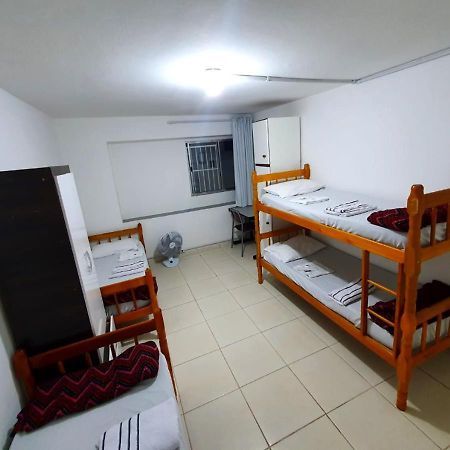 Hostel Airport Rooms Diadema 外观 照片