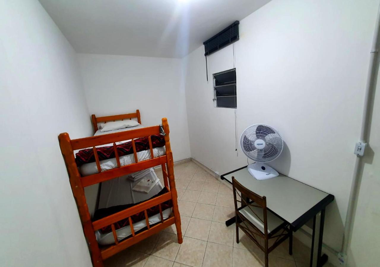 Hostel Airport Rooms Diadema 外观 照片